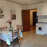 Daire Espacioso Piso Junto Al Camino De Santiago Tui